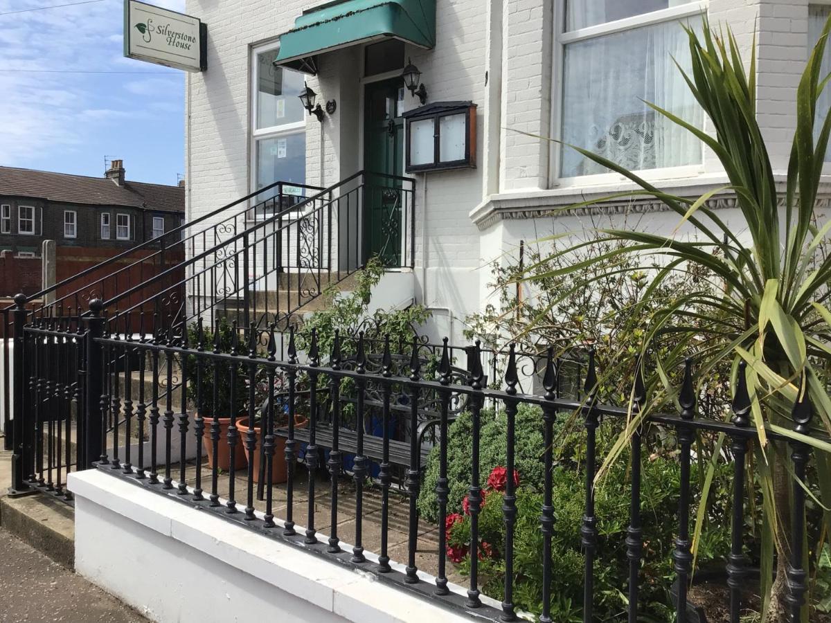 Silverstone House Great Yarmouth Extérieur photo